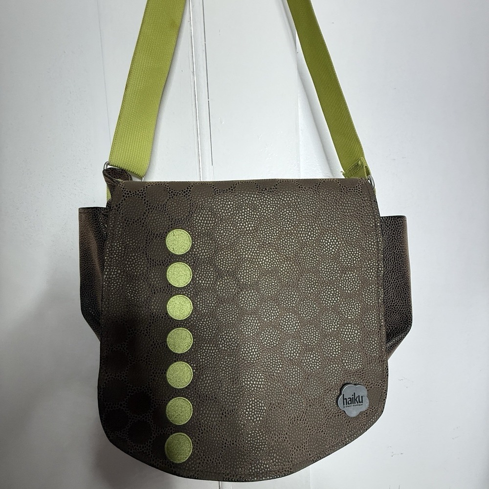 Haiku Brown Lime Green Crossbody Handbag EUC Pockets Shoulder Messenger Bag